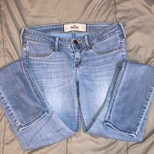 HOLLISTER JEAN WOMENS SIZE 3R RIPPED ACCENT SKINNY JEAN MID WASH